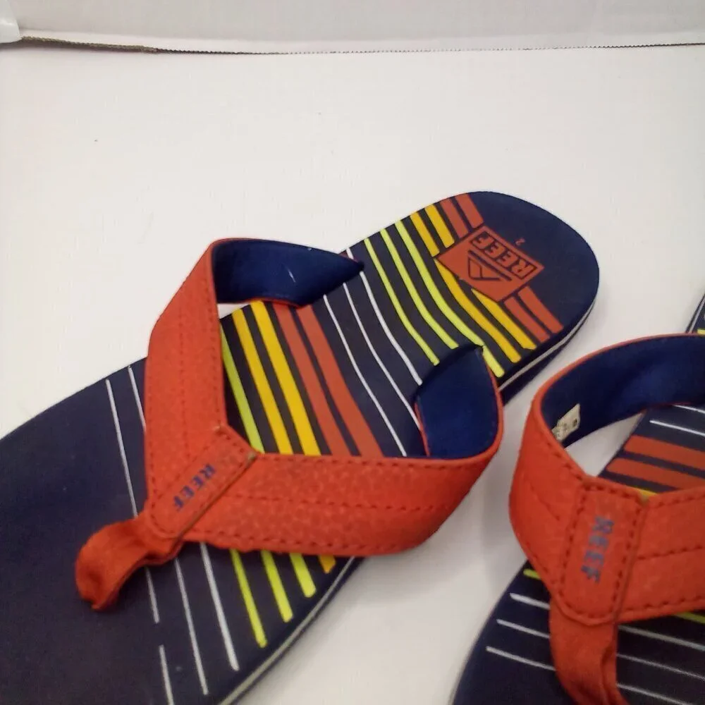 Reef Flip Flops Boys 2 Kids Rainbow Colorful Pre-owned